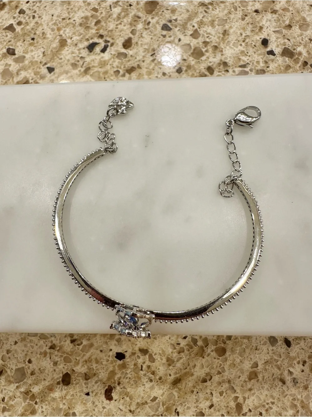 Swarovski una clover bangle